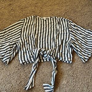 xs american eagle tie top NWOT